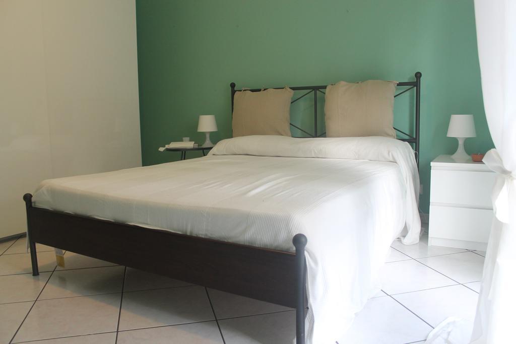 Garibaldi Rooms Catania Phòng bức ảnh